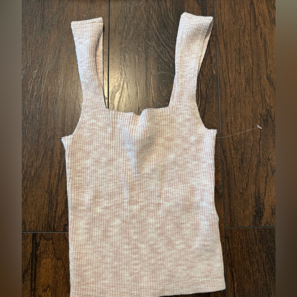 Abercrombie top size M